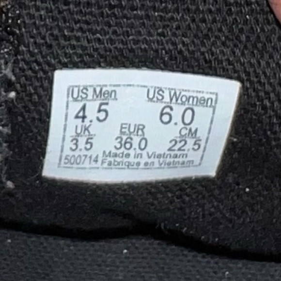 Vans Skateboard Shoes - Picture 6 of 7